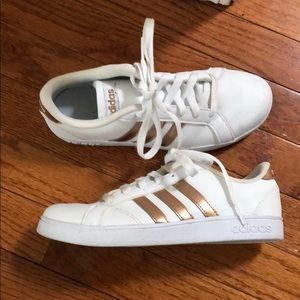 Adidas white & metallic sneakers